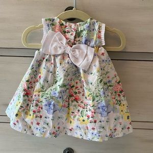 Baby girl (0-3 months) spring/summer floral dress